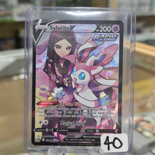 Sylveon V - SWSH09: Brilliant Stars Trainer Gallery (NM)