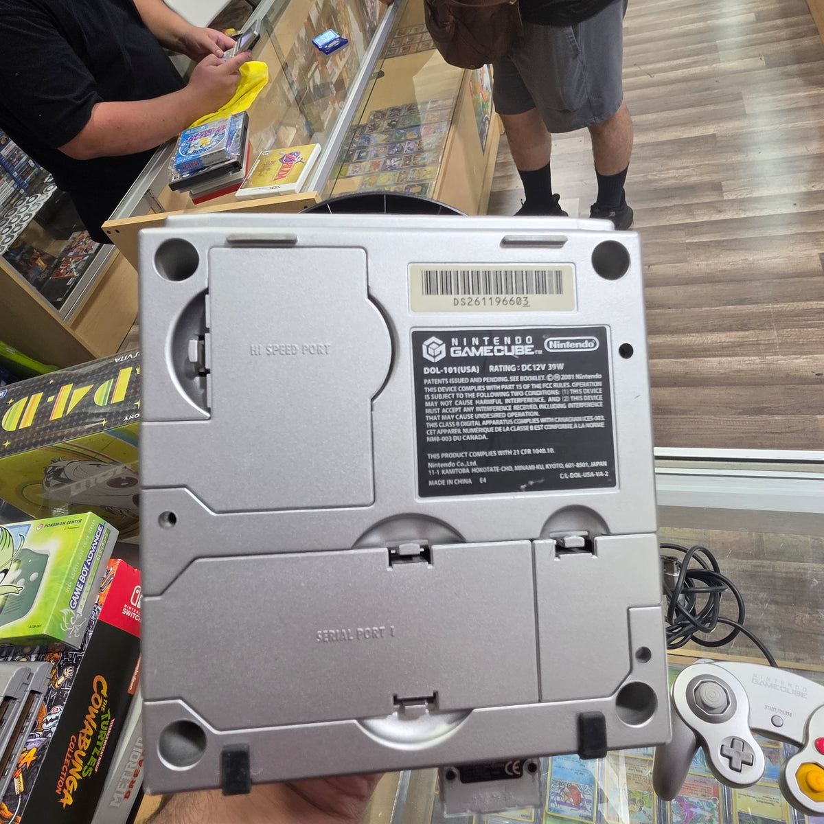 (603) Silver Nintendo GameCube System with One Controller and Wires + Memory Card