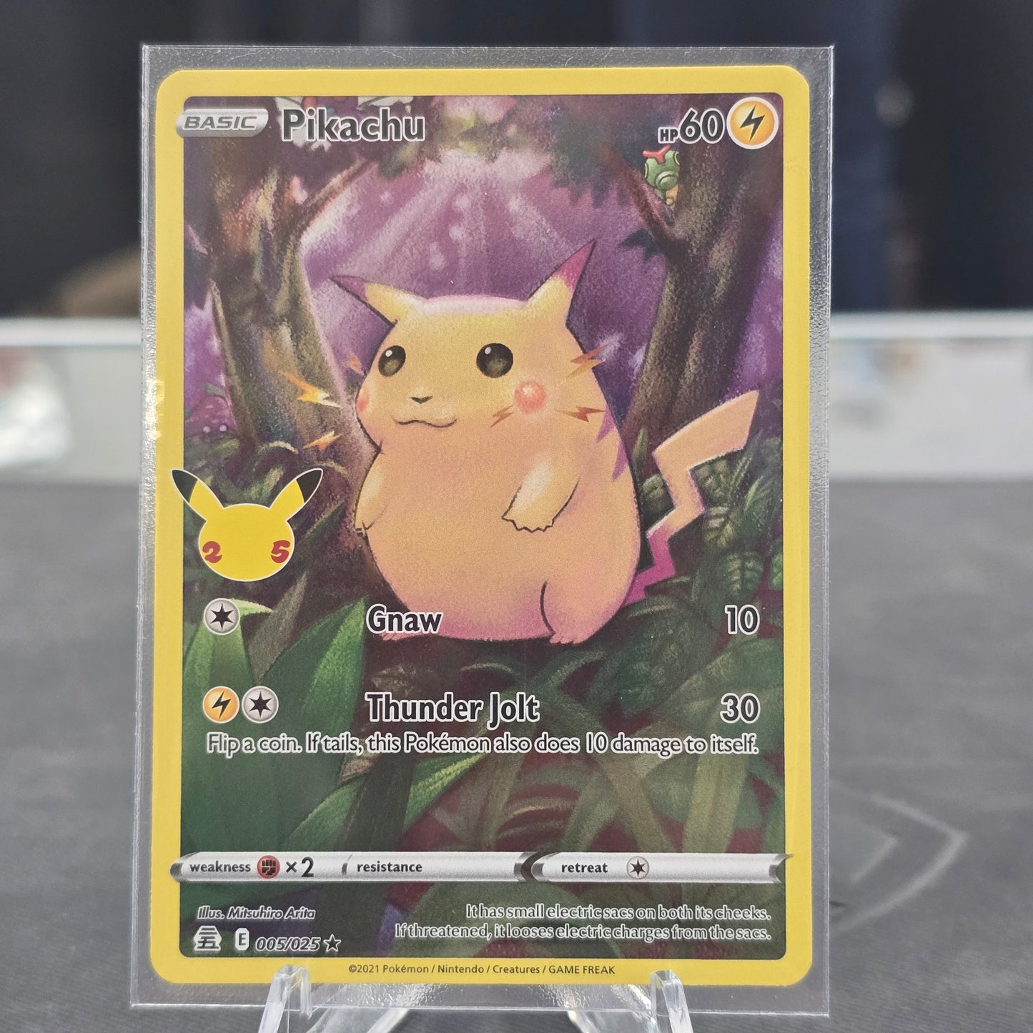 Pikachu - Celebrations (NM)