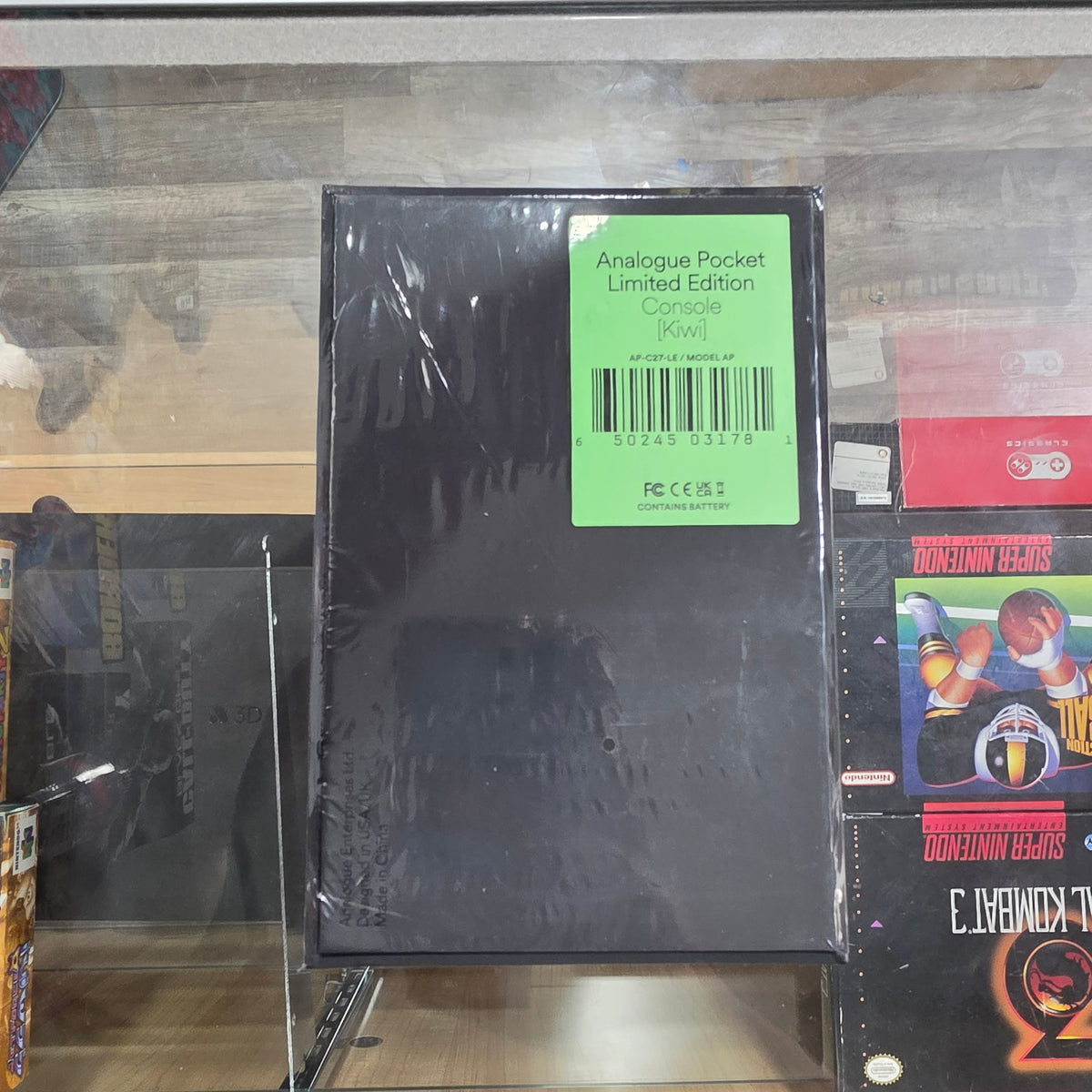 Kiwi Analogue Pocket Handheld System (UNOPENED)
