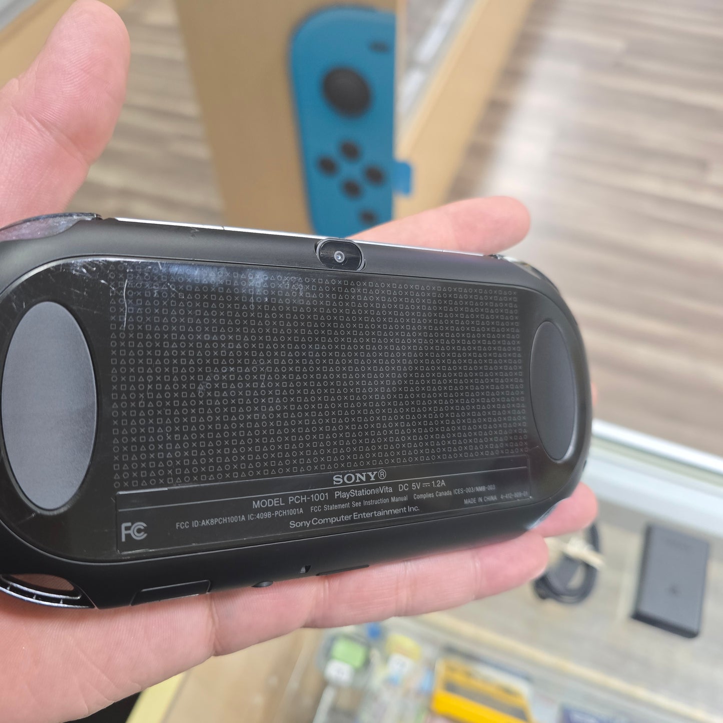 PlayStation Vita WiFi Edition 1000 Model with Charger