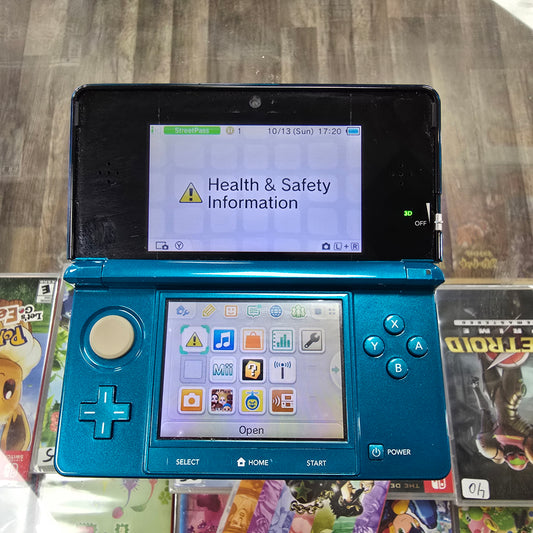 Blue Nintendo 3DS System with Charger