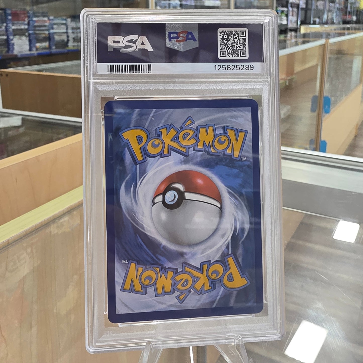 Reshiram - Celebrations: Classic Collection PSA 9