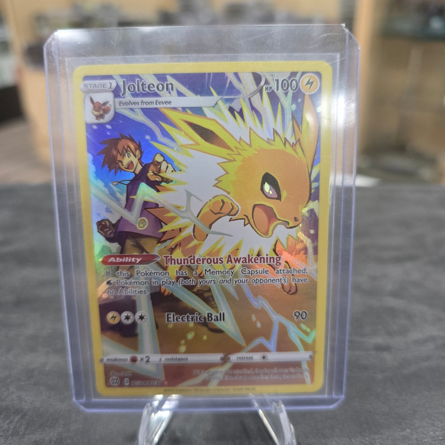 Jolteon - SWSH09: Brilliant Stars Trainer Gallery (NM)