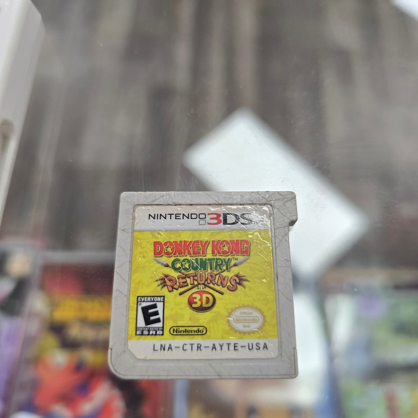 Donkey Kong Country Returns 3D Nintendo 3DS (ROUGH CONDITION)