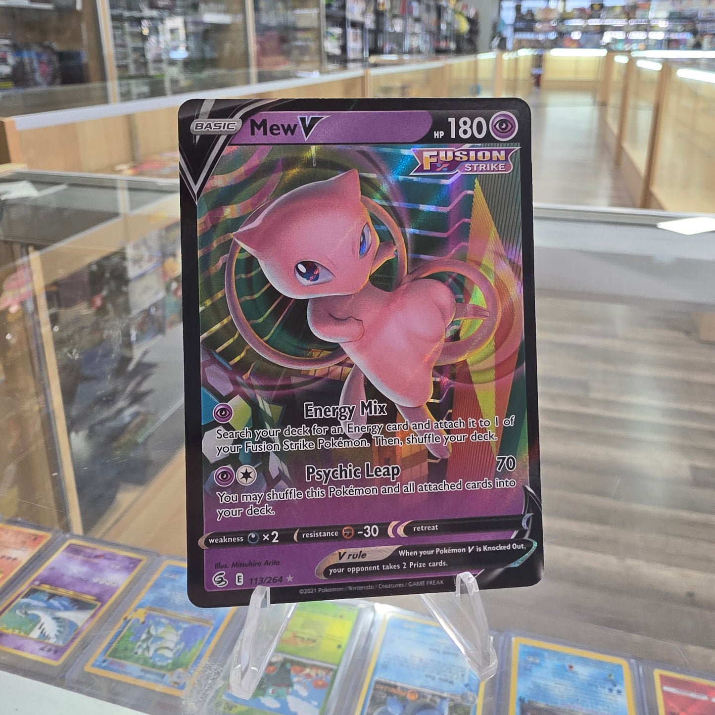 Mew V - SWSH08: Fusion Strike (NM)