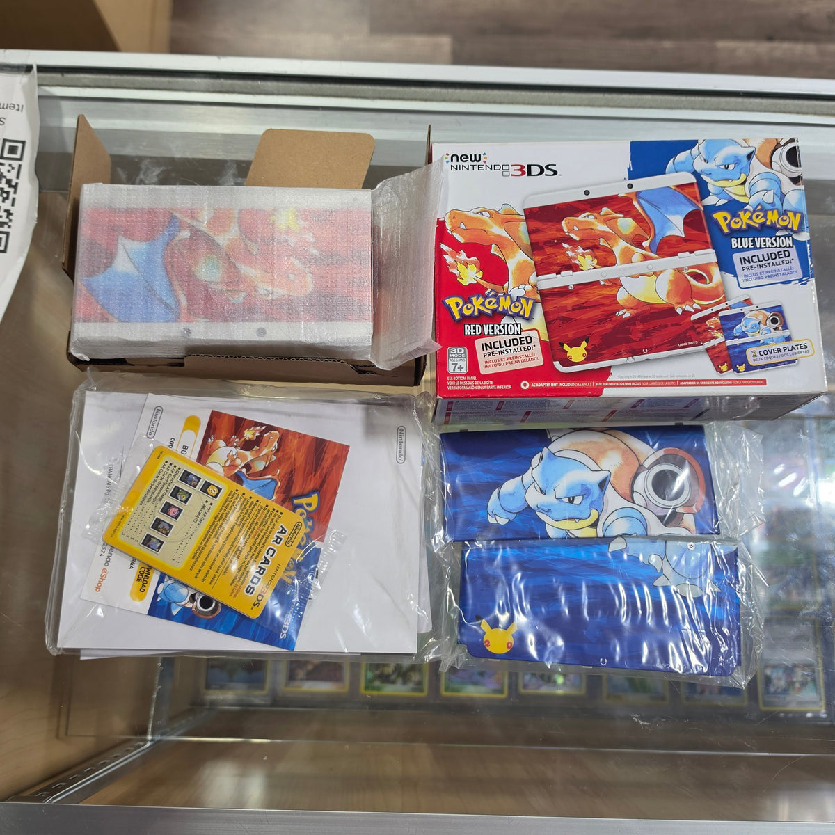 New Nintendo 3DS Pokemon 20th Anniversary Edition Nintendo 3DS (DUAL IPS) (CLEAN)