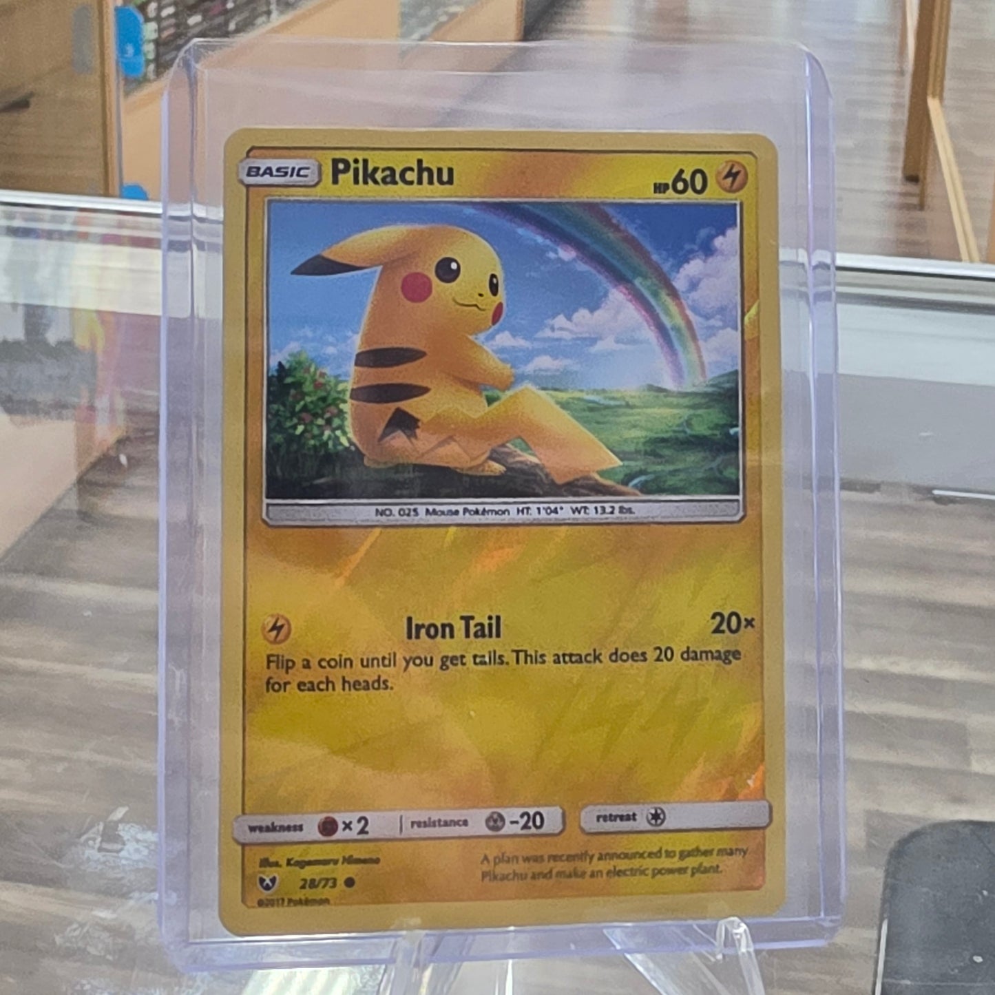 Pikachu - Shining Legends (NM)
