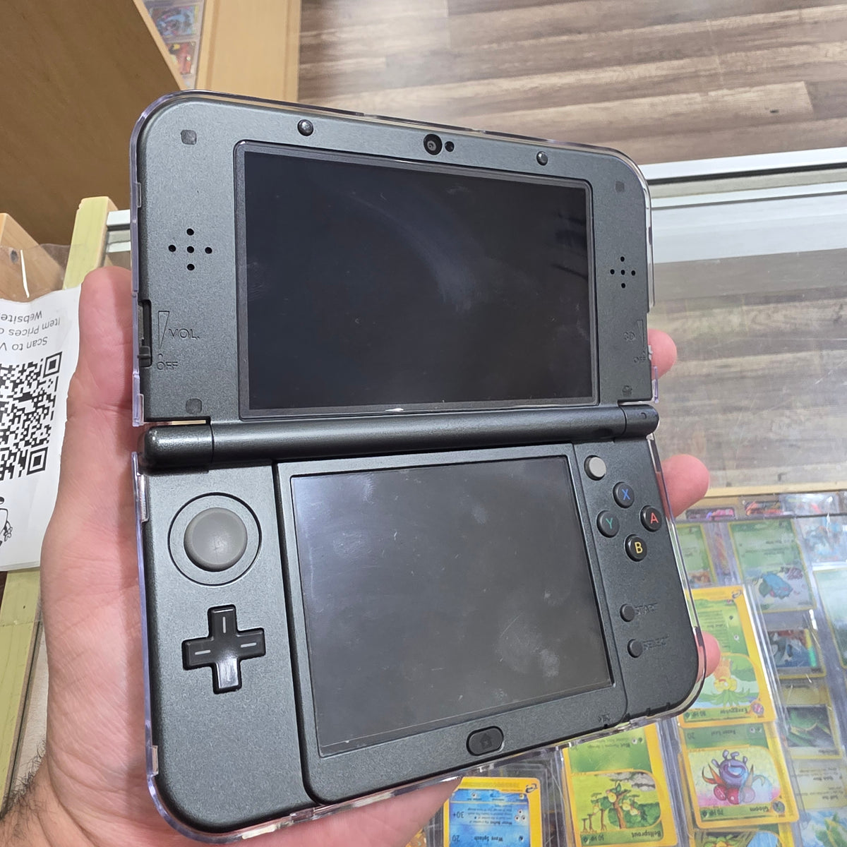 New Nintendo 3DS XL Handheld System (Black) w/ Charger (Region Free)(JAPANESE TO US) (TOP IPS) (CUSTOM SHELL)