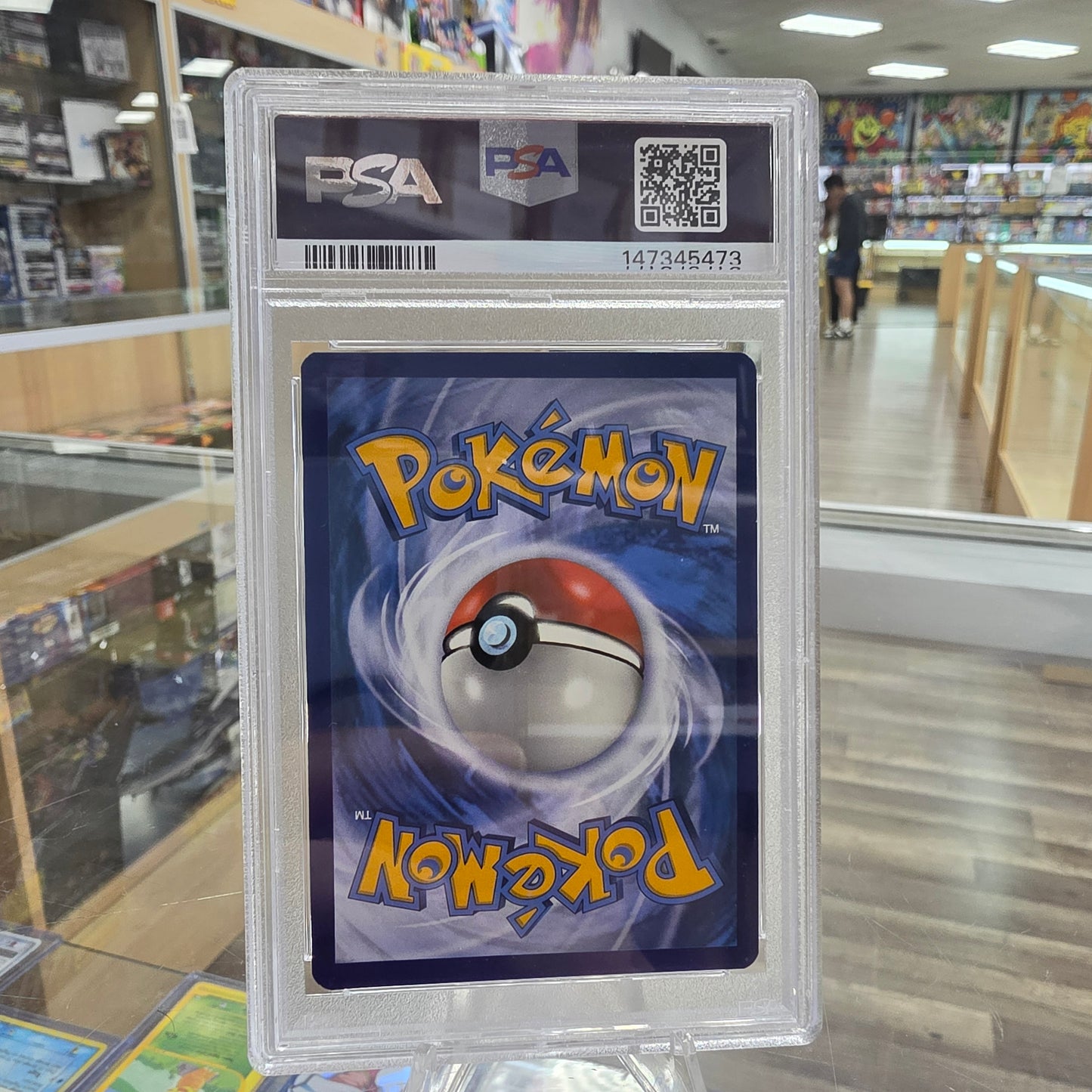(PSA 8) Charizard V - SWSH260 - SWSH: Sword & Shield Promo Cards