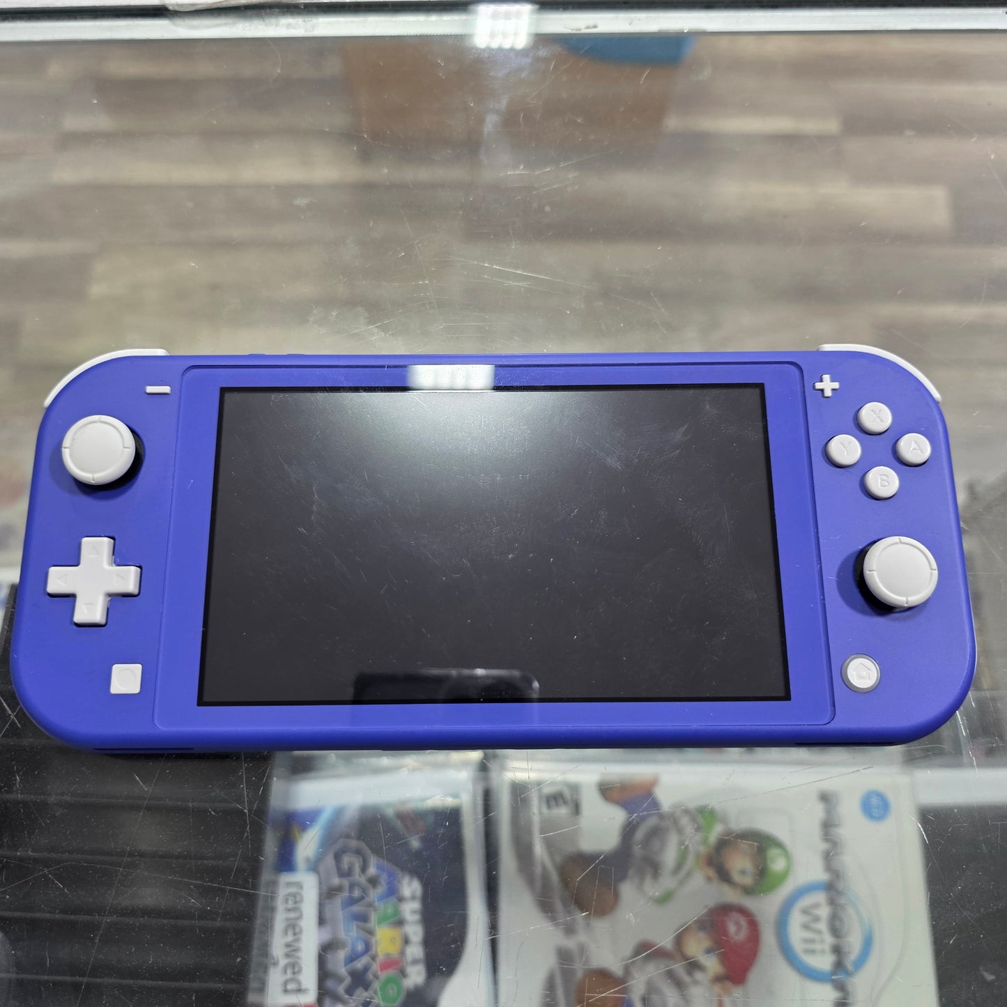Nintendo Switch Lite [Blue] Nintendo Switch [R Button Doesn't Click But Does Work/Register]