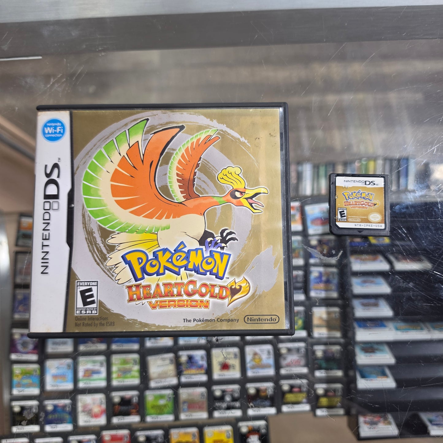 Pokémon HeartGold (Authentic) Nintendo DS (Cosmetic Damage)