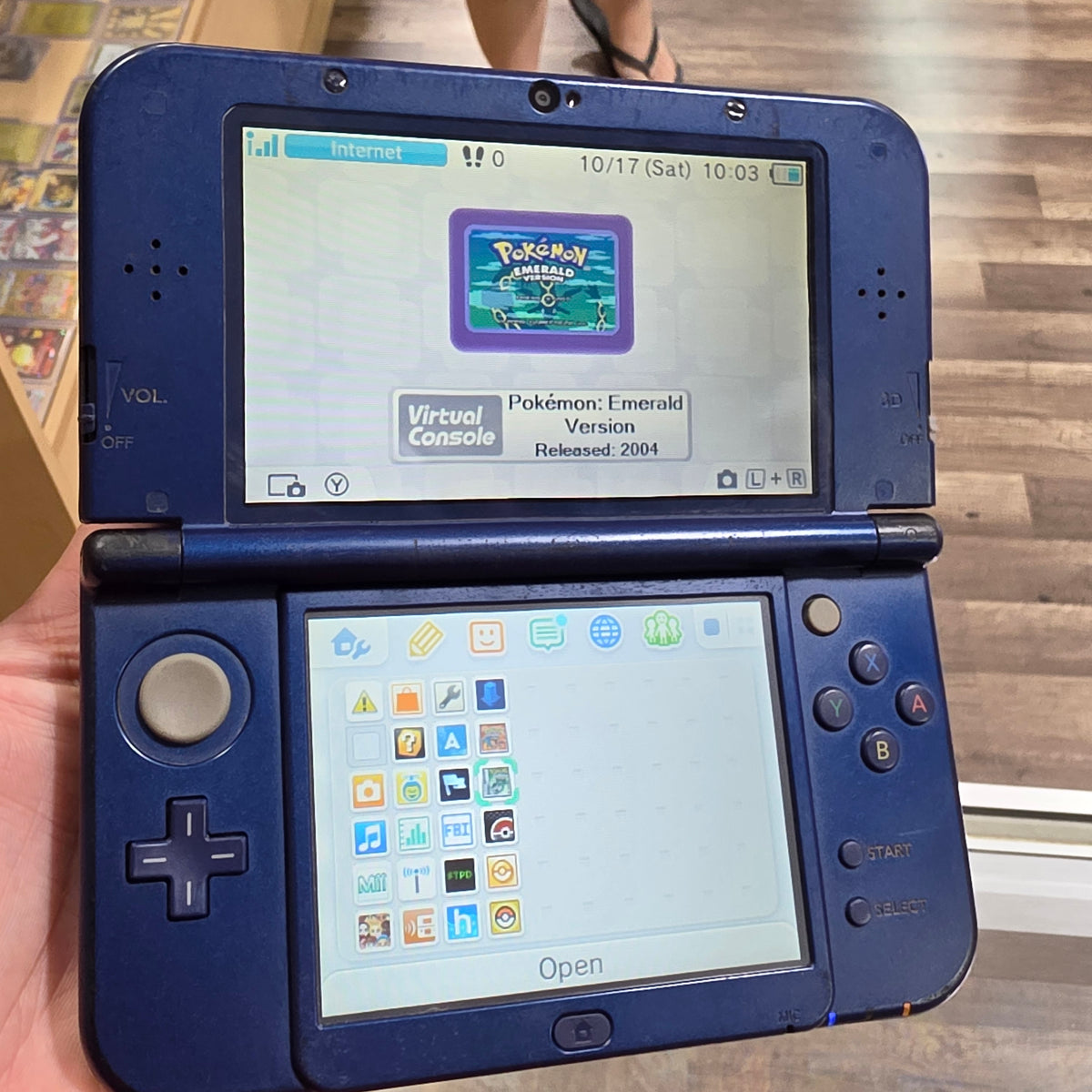 (594) New Nintendo 3DS XL Handheld System (Blue) w/ Charger (Region Free)(JAPANESE TO US) (DIGITAL GAMES)