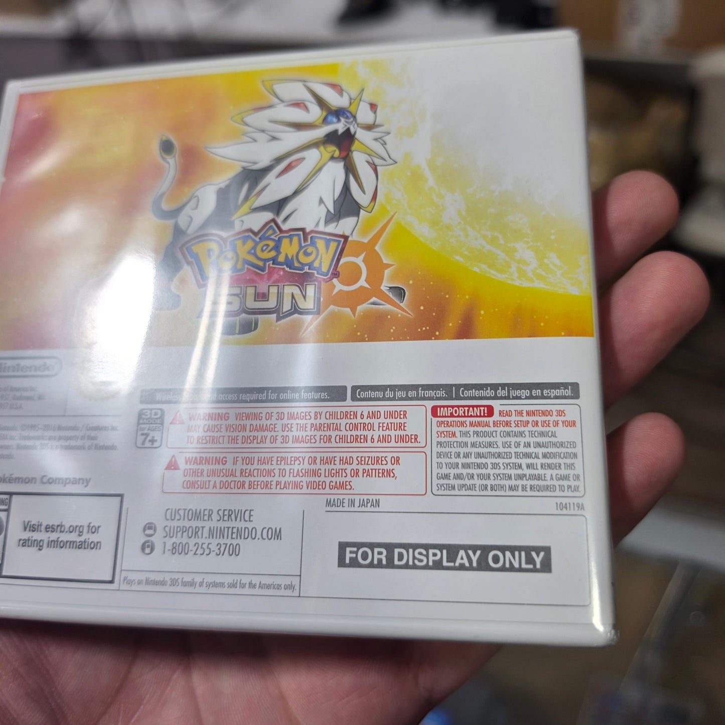 Pokemon Sun (Nintendo 3DS) Preorder Display Case Only (SEALED) (NO GAME)