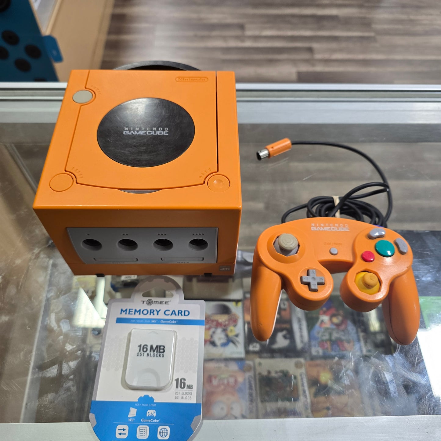 Spice Orange Nintendo Gamecube System with all Wires and one Matching Controller