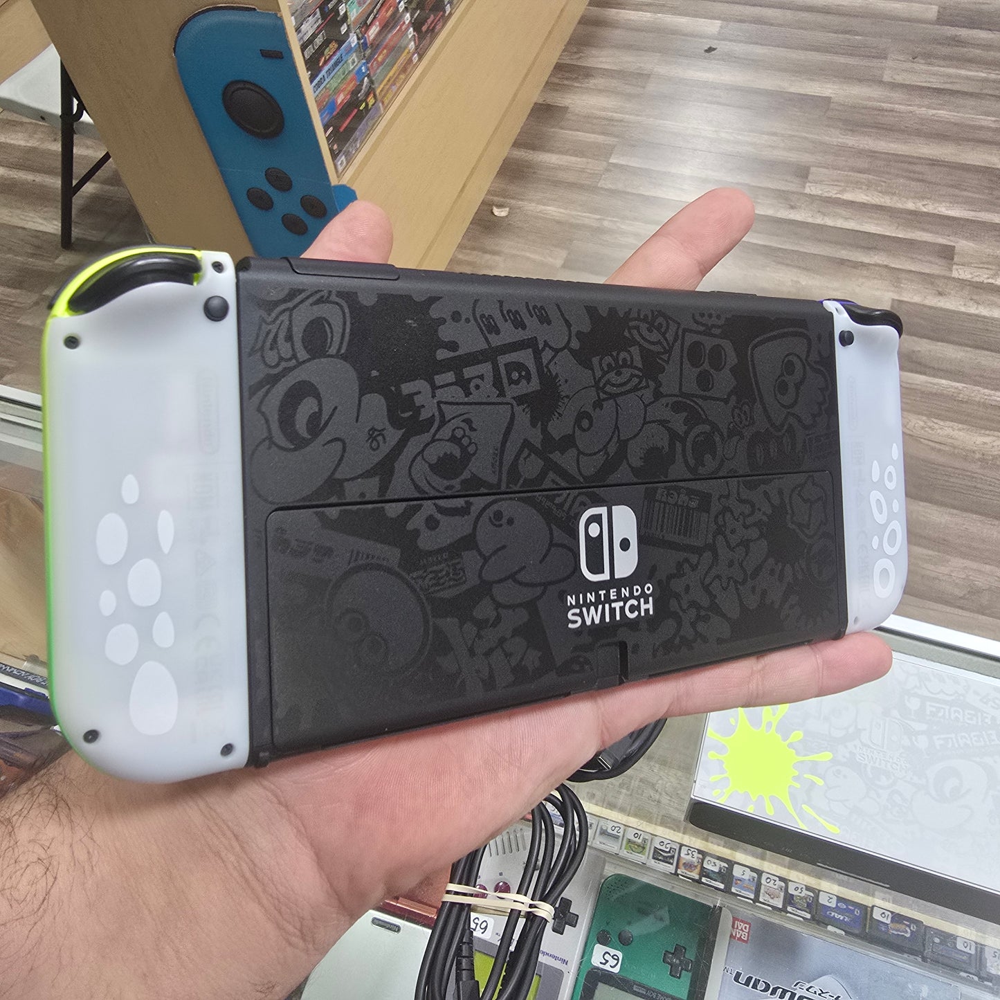 Nintendo Switch OLED [Splatoon 3 Special Edition] (DOCK AND SYSTEM ONLY)