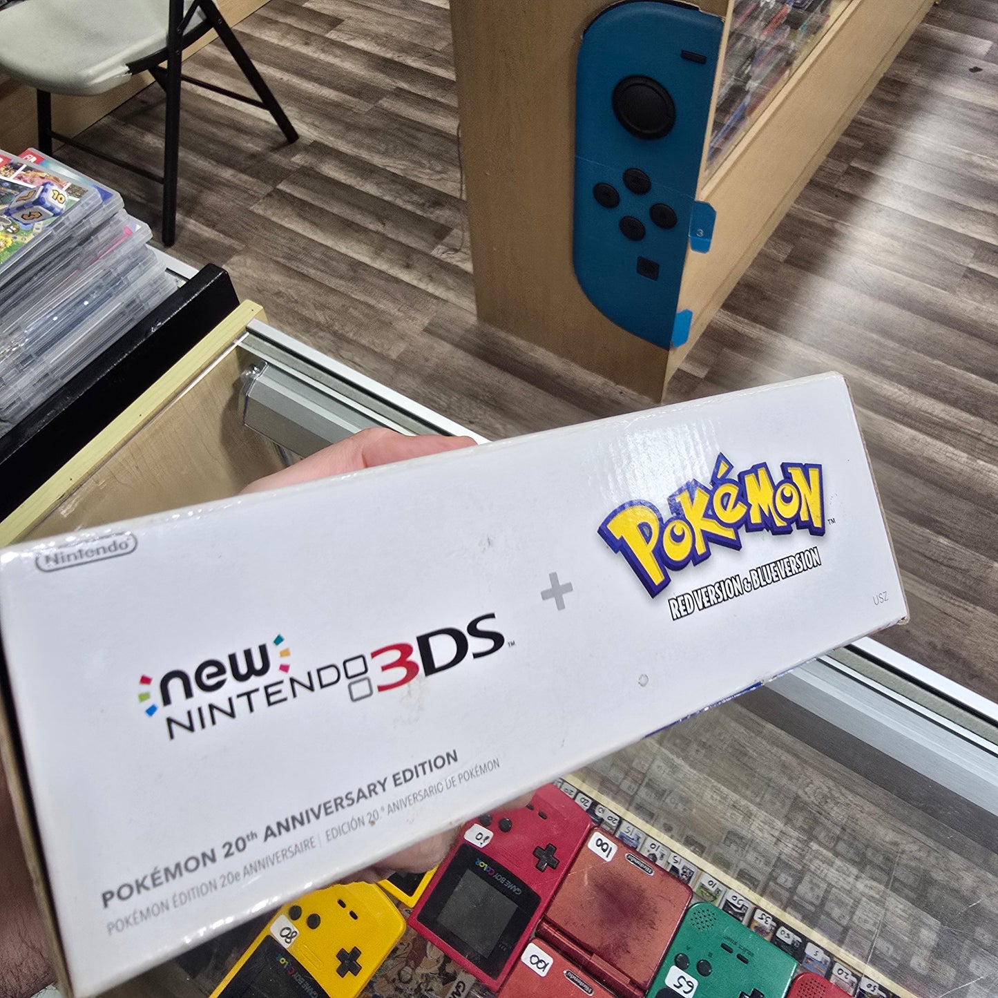 New Nintendo 3DS Pokemon 20th Anniversary Edition Nintendo 3DS Handheld System with Charger (Digital Games Installed)