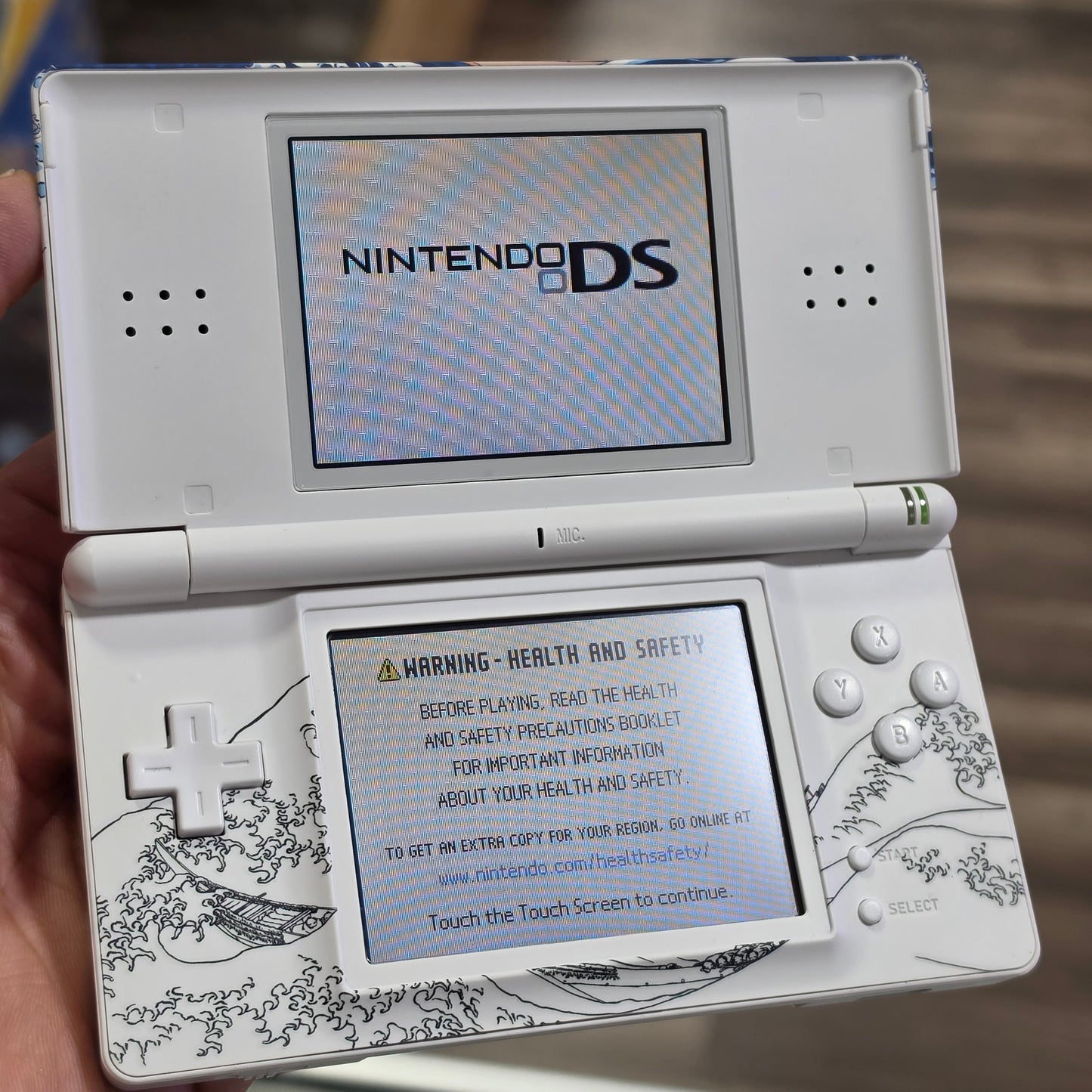 Custom Shell Nintendo DS Lite Handheld System with Charger (Clean)