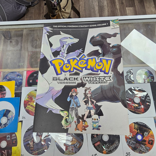 Black and White - The Official Pokemon Strategy Guide: Volume 1