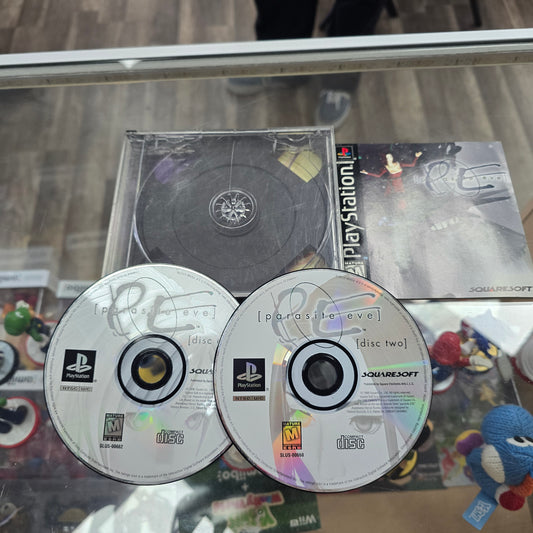 Parasite Eve (Missing Front ArtWork) has Registration Card Playstation 1