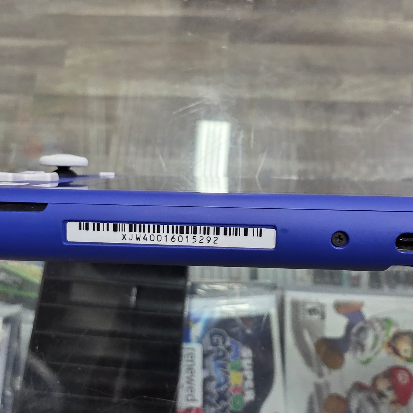 Nintendo Switch Lite [Blue] Nintendo Switch [R Button Doesn't Click But Does Work/Register]