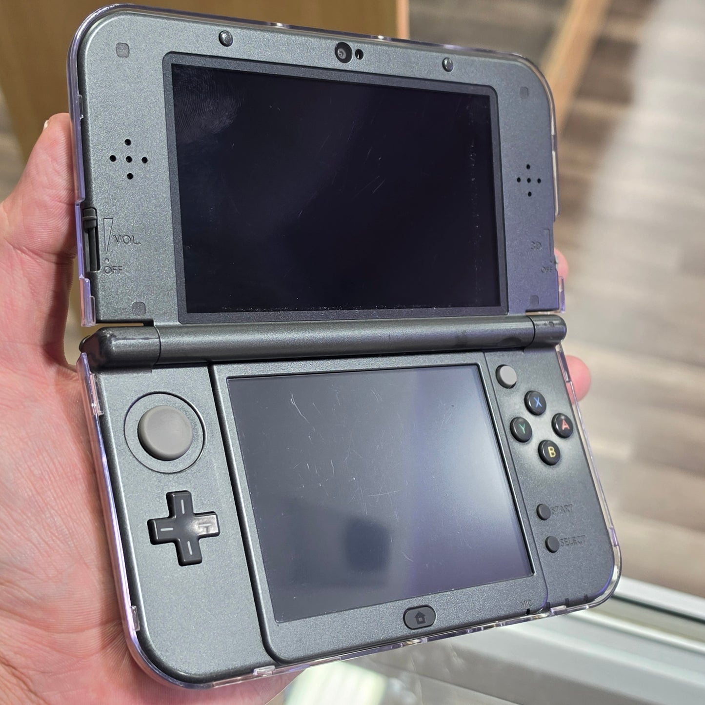 New Nintendo 3DS XL Hyrule Edition Handheld System with Charger (TOP IPS)