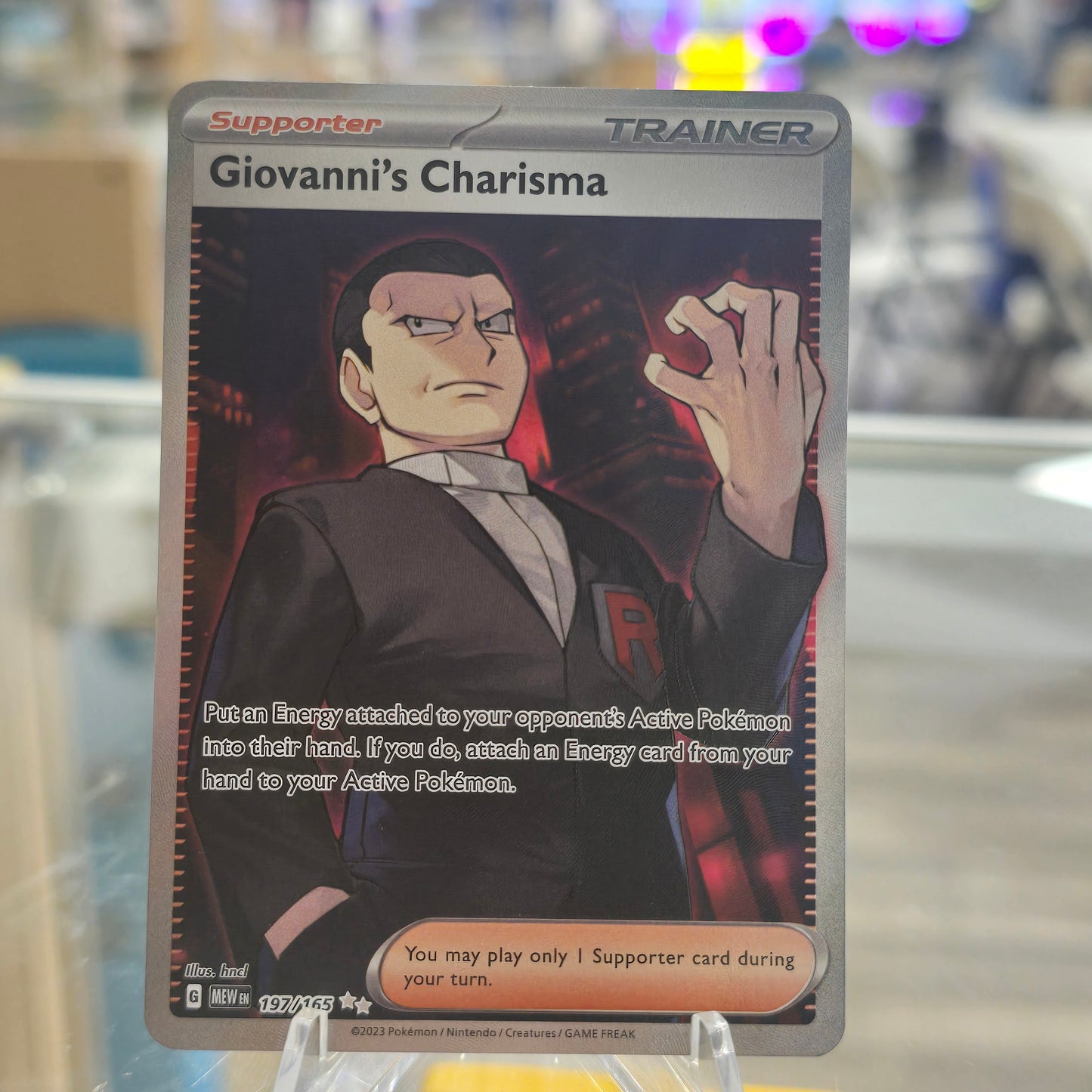 Giovanni's Charisma - 197/165 - SV: Scarlet & Violet 151 (NM)
