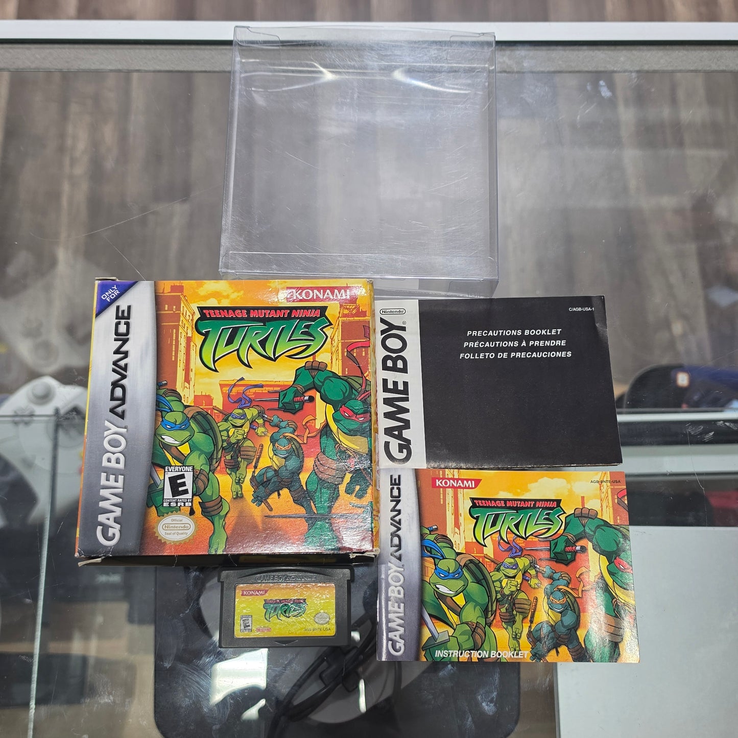Teenage Mutant Ninja Turtles CIB Nintendo Gameboy Advance