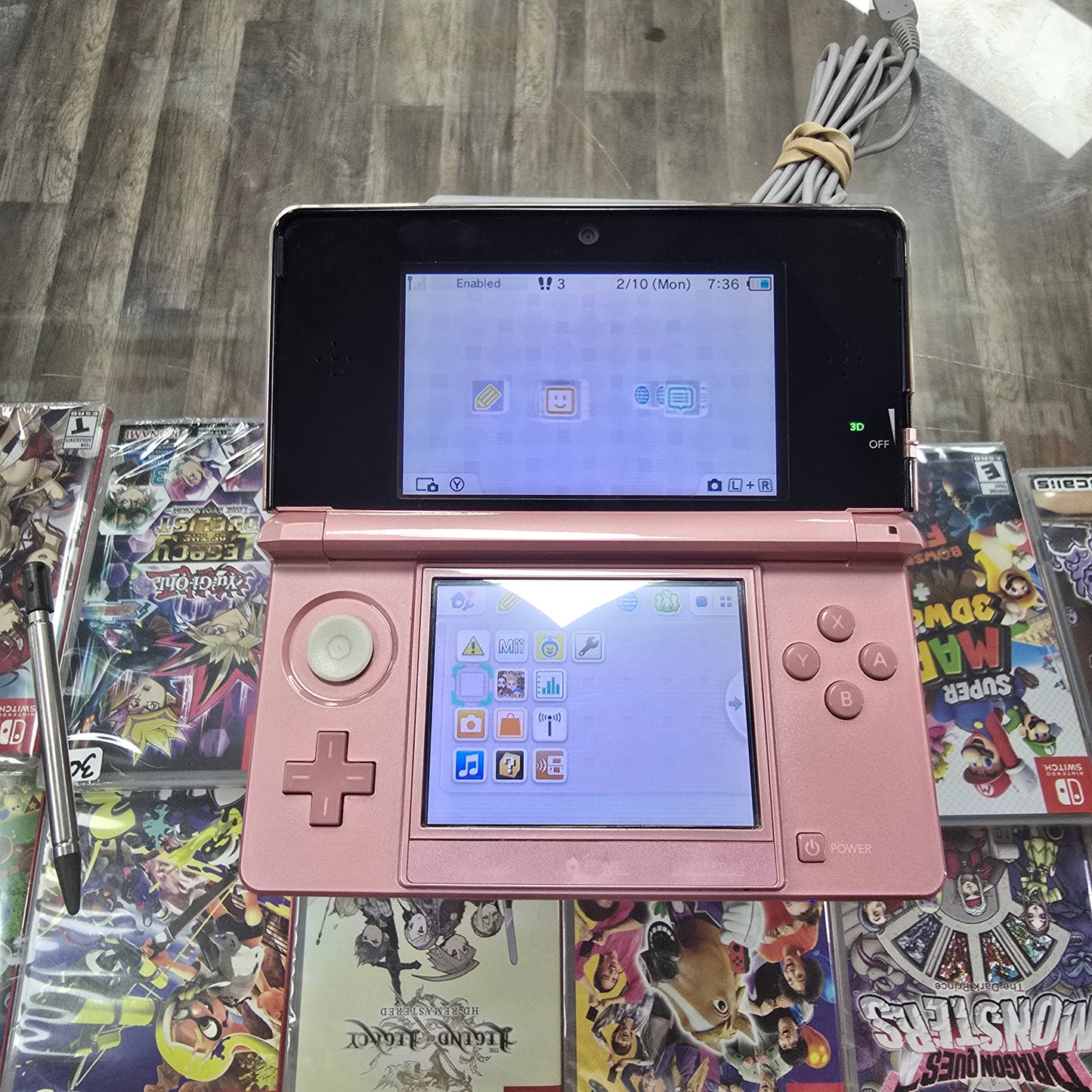 Pearl Pink Nintendo 3DS Handheld System with Charger