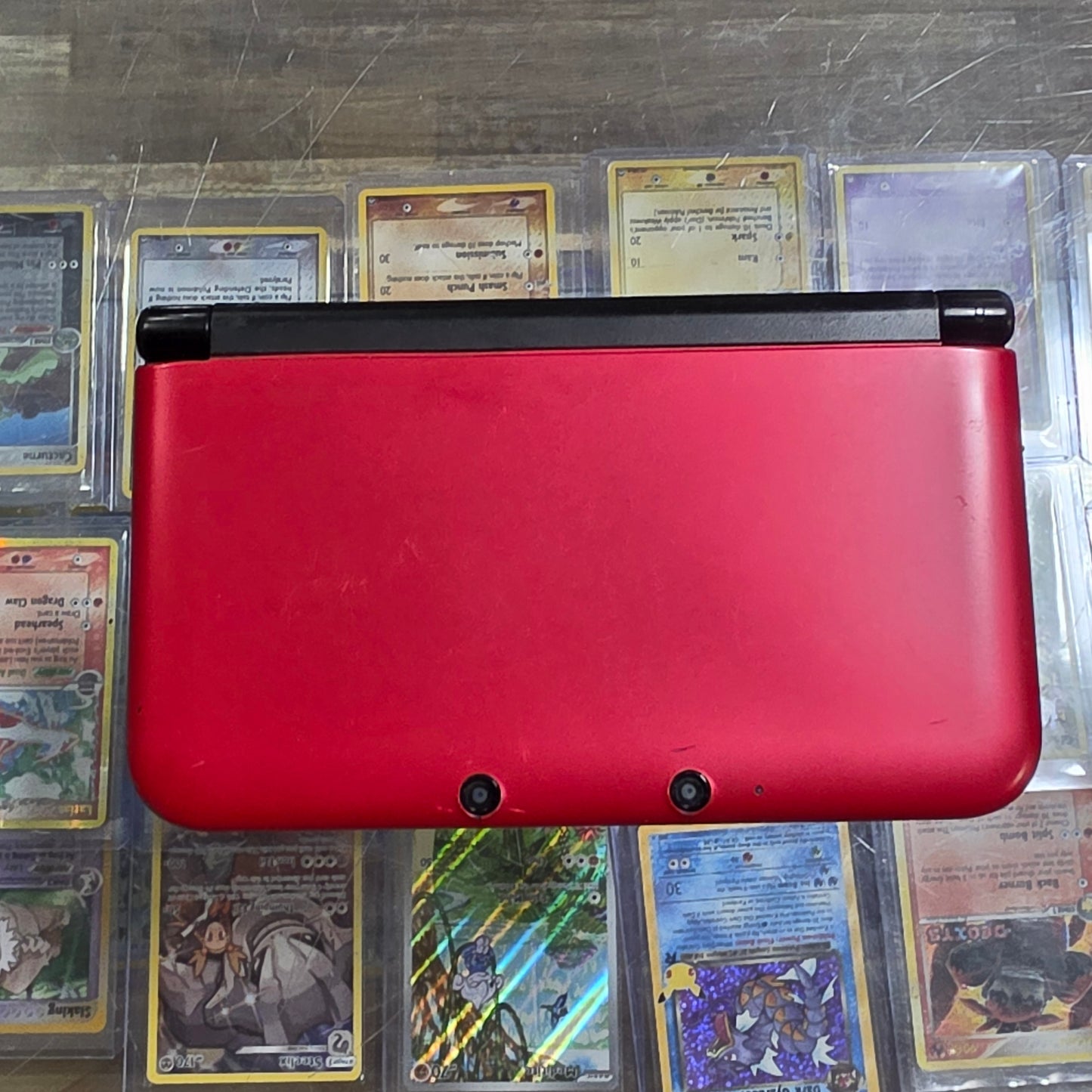(111) Red Nintendo 3DS XL Handheld System With Charger (Region Free)(JAPANESE TO US)
