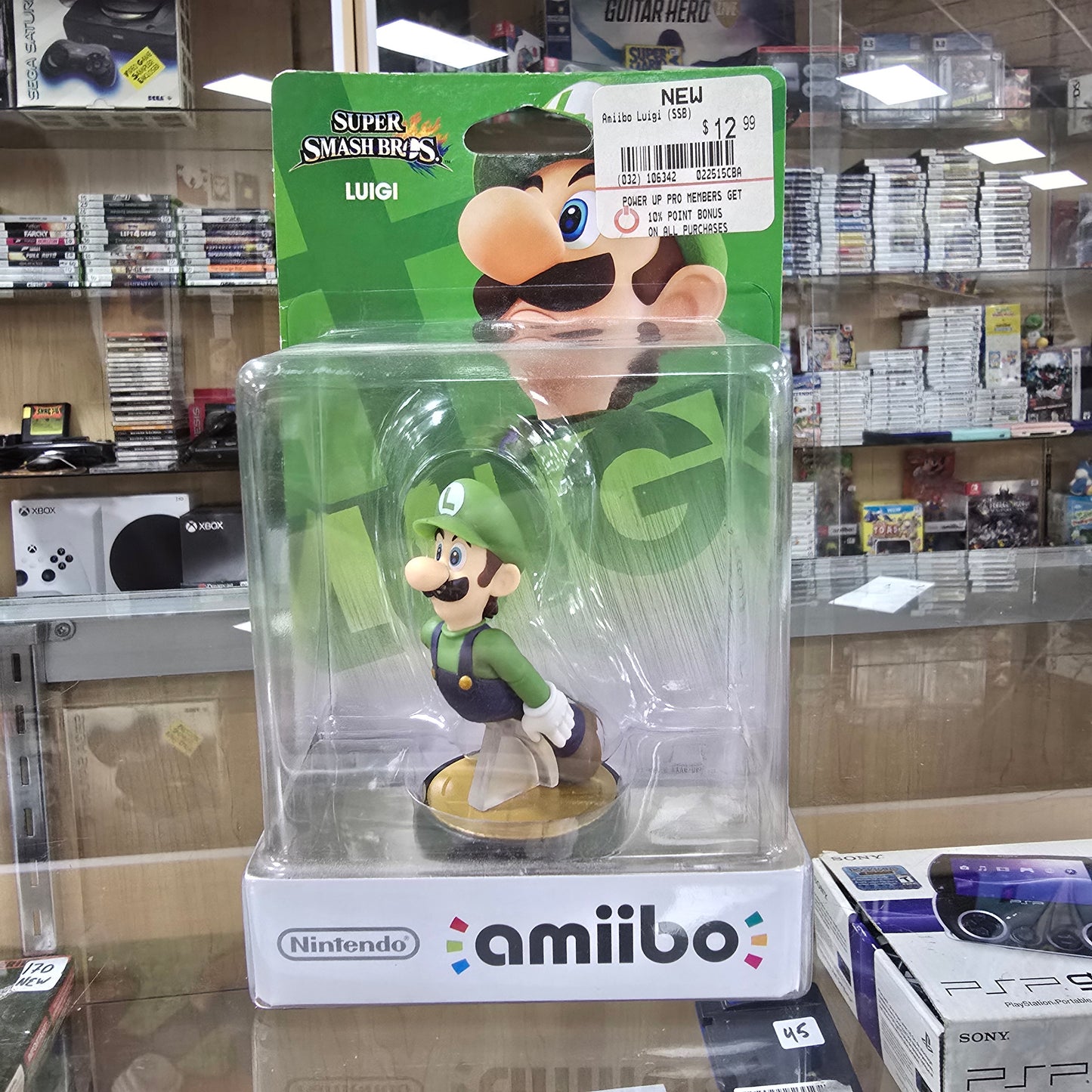 Super Smash Bros Luigi Amiibo NEW