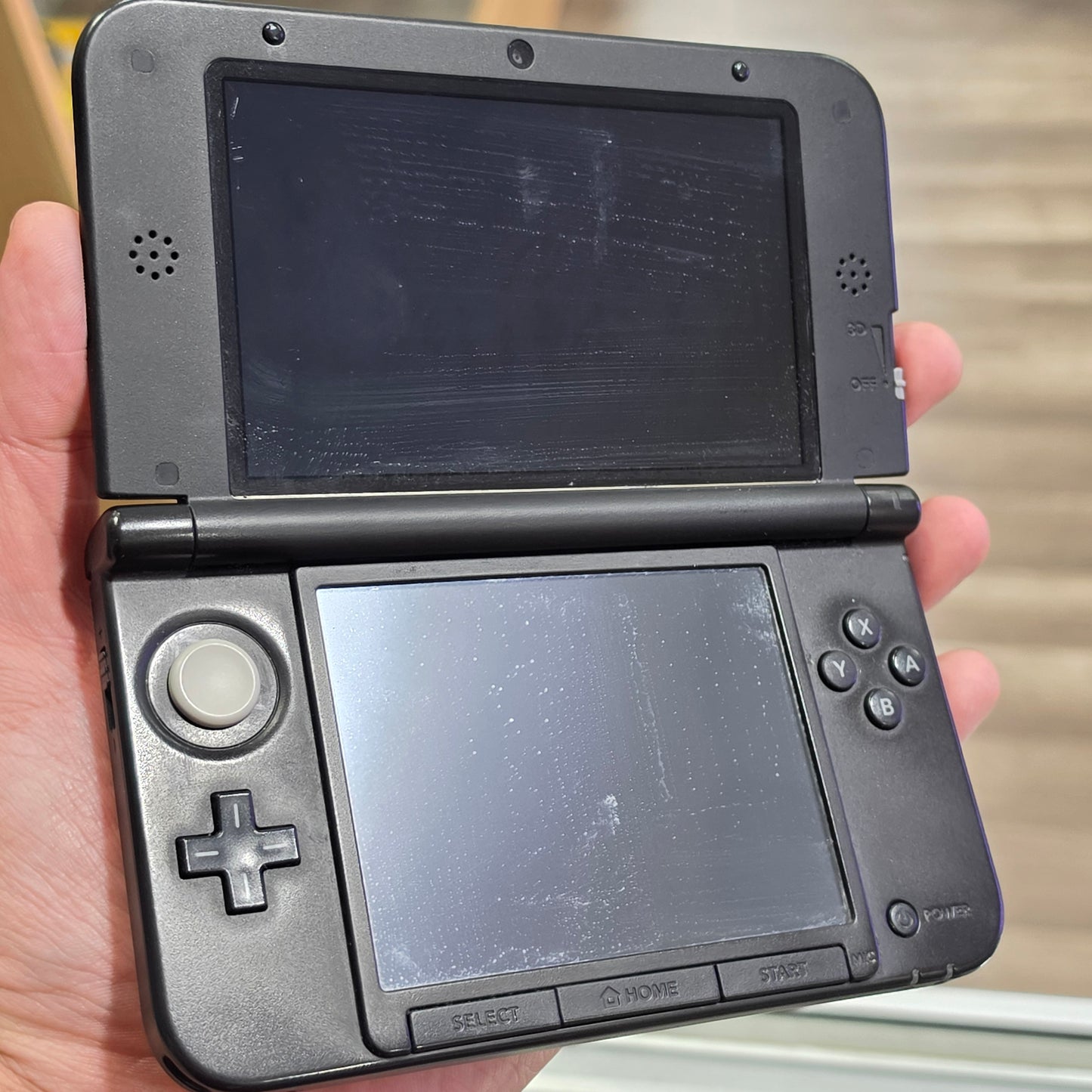 Red Nintendo 3DS XL Handheld System With Charger (Region Free) (CLEAN)(JAPANESE TO US)