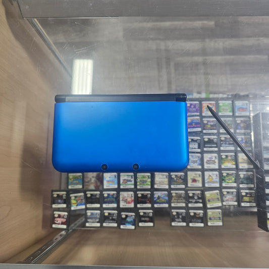 Blue Nintendo 3DS XL Handheld System With Charger