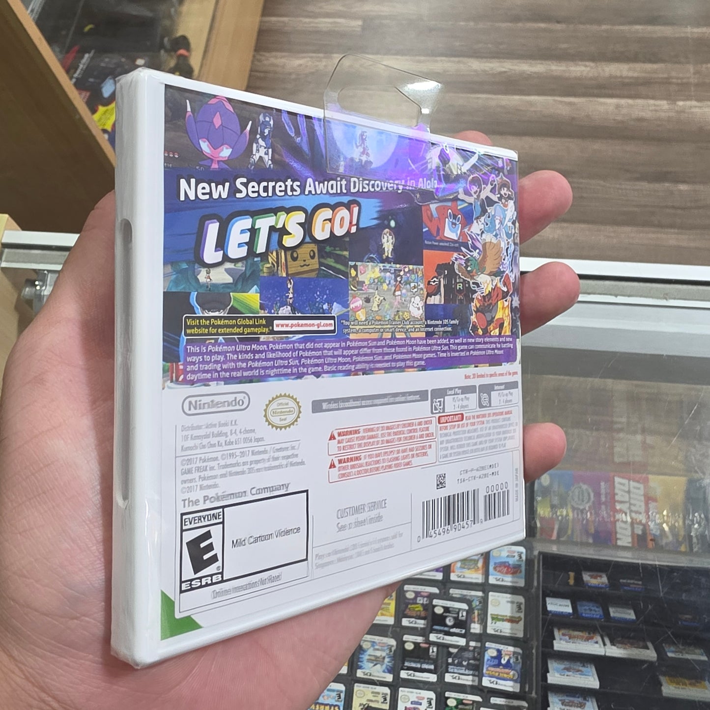 Pokemon Ultra Moon Nintendo 3DS (UNOPENED)