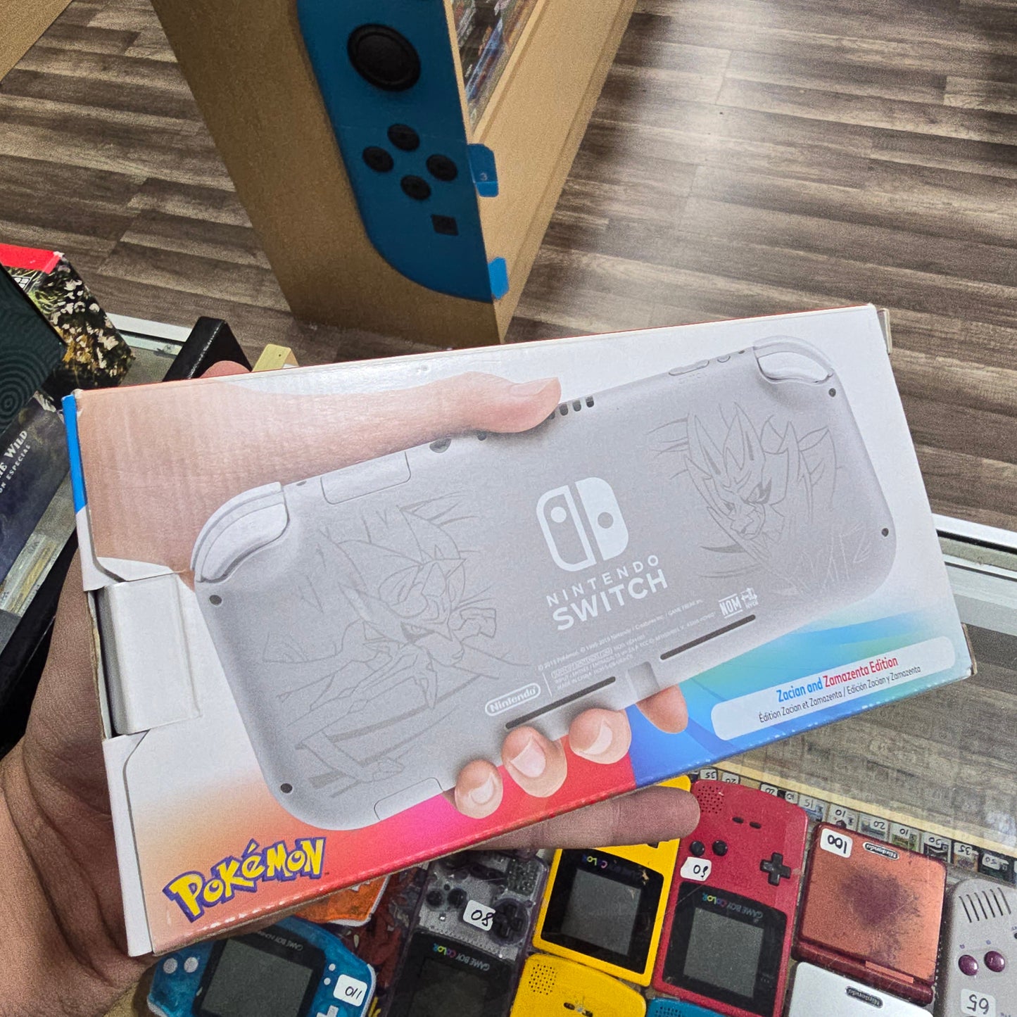 Nintendo Switch Lite [Zacian and Zamazenta Edition] (CLEAN)