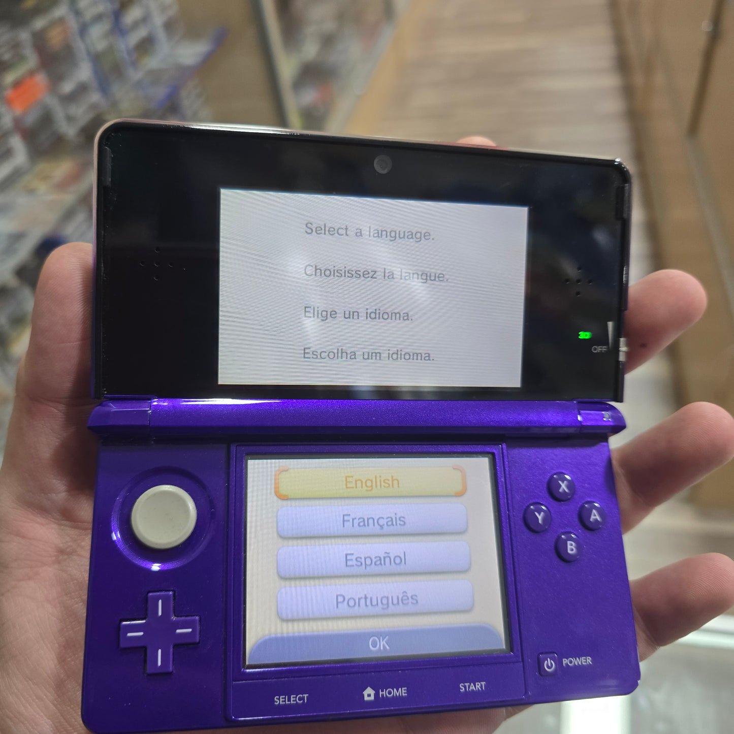 Nintendo 3DS Handheld System Purple - Great Shape
