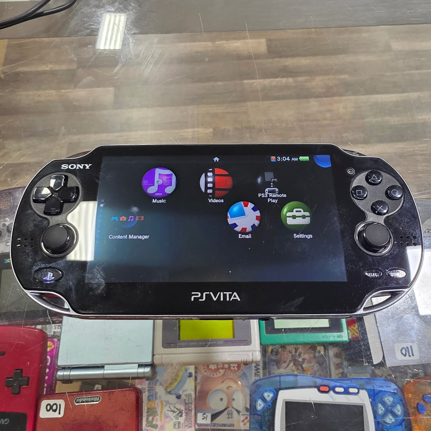 Playstation Vita Ps Vita System Handheld [1000 Model] [Charger Included]