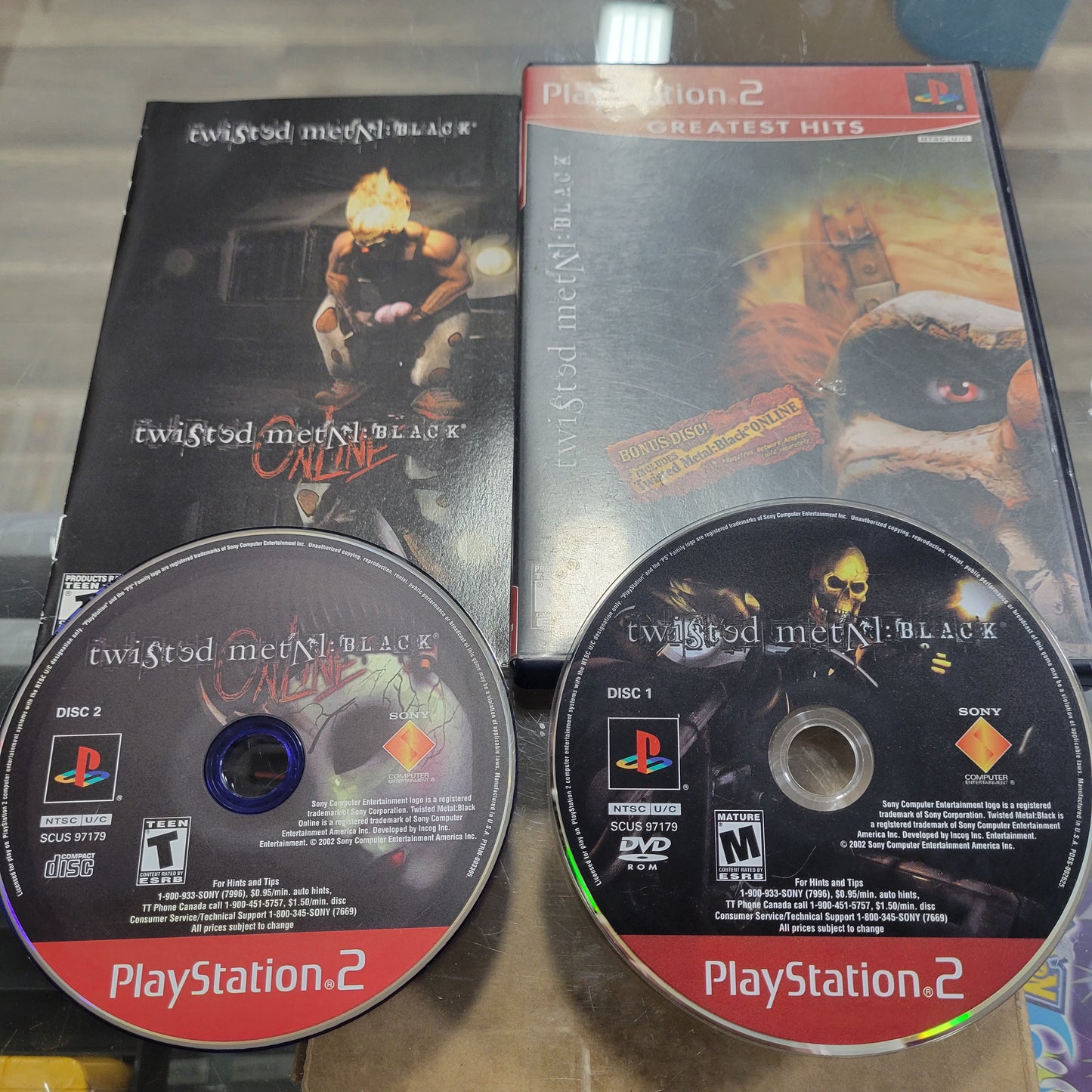 Twisted Metal Black Online Playstation 2 [Greatest Hits] [Bonus Disc] [Reg Card]