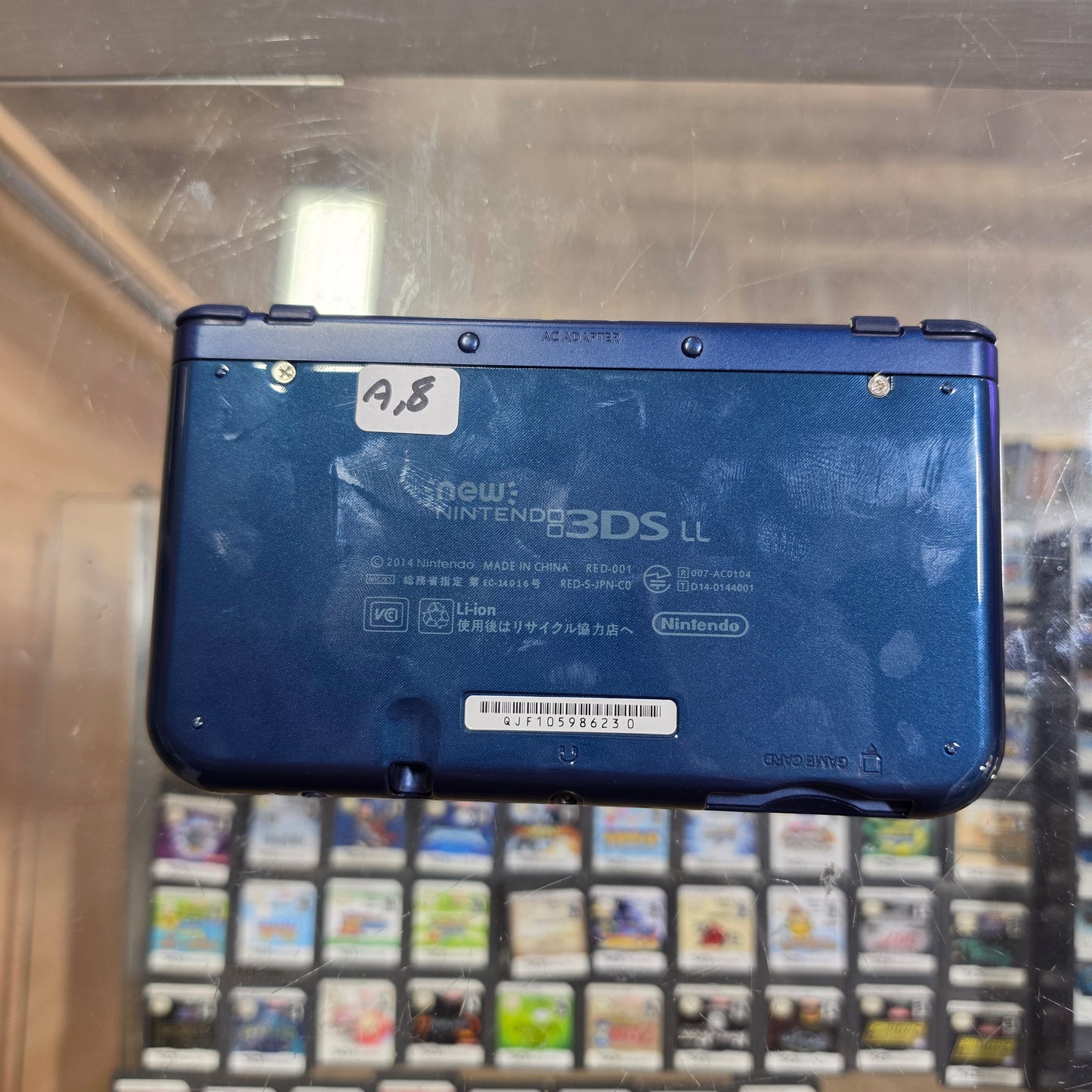 Blue New Nintendo 3DS XL Handheld System With Charger (Region Free)(JAPANESE TO US)