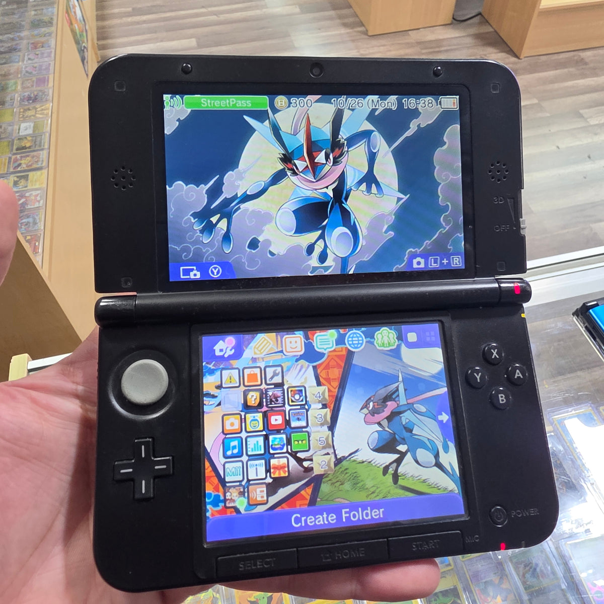 Red Nintendo 3DS XL Handheld System With Charger (US SYSTEM)