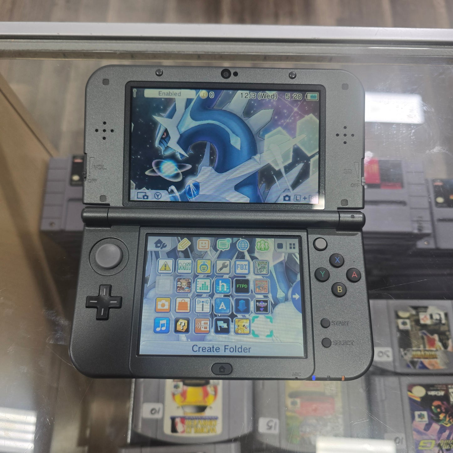 New Nintendo 3DS LL BLACK JP Nintendo 3DS [Pre Installed Games] [Charger Included]