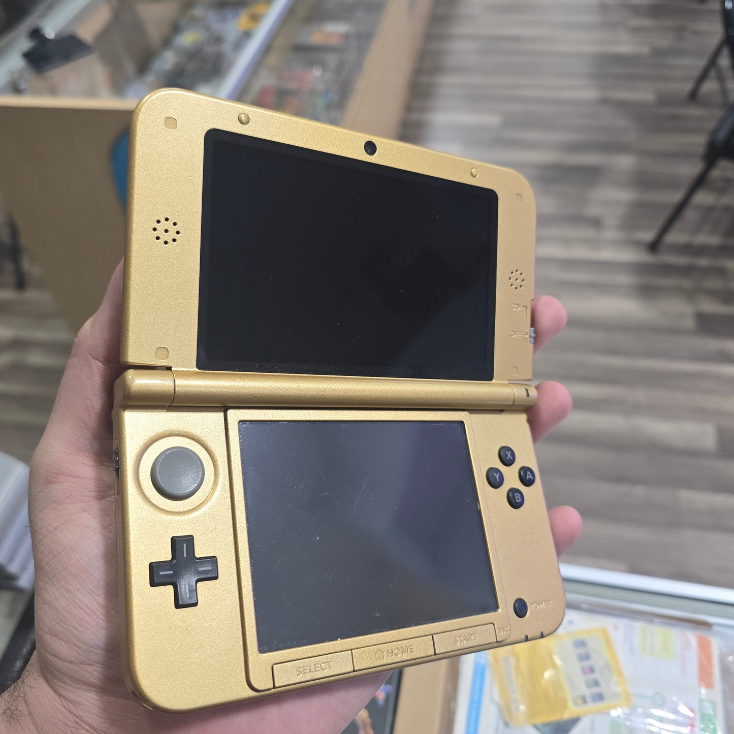 Nintendo 3DS XL Zelda Edition [A Link Between Worlds] Nintendo 3DS