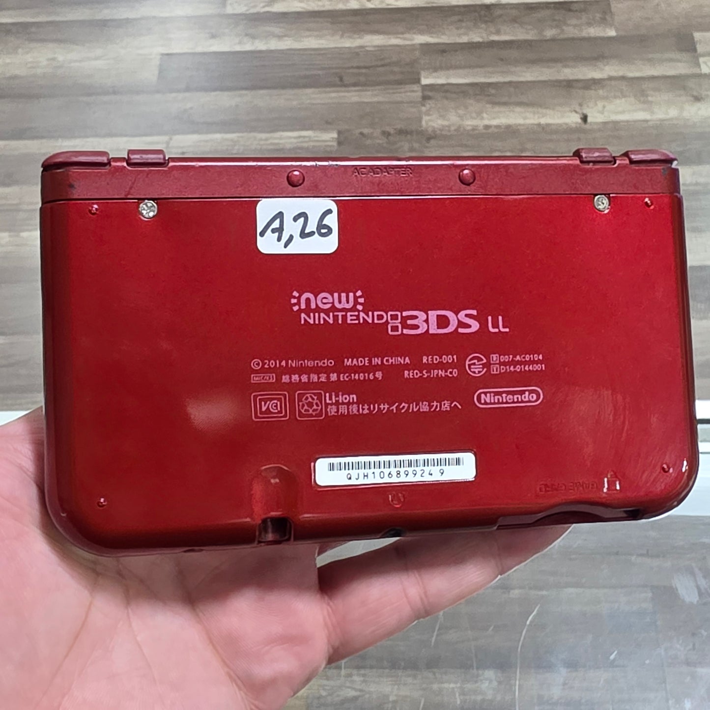 (249) Red New Nintendo 3DS XL Handheld System With Charger (Region Free)(JAPANESE TO US) (TOP AND BOTTOM IPS)