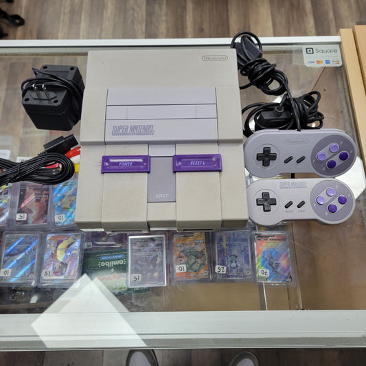Super Nintendo Entertainment System SNES With Controllers And Cables
