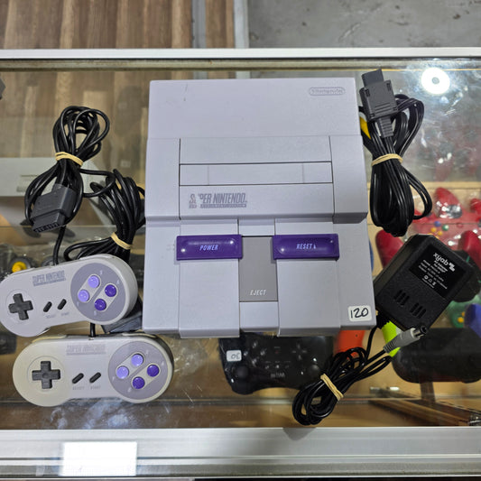 Super Nintendo Entertainment System [Controller, Cables Included]