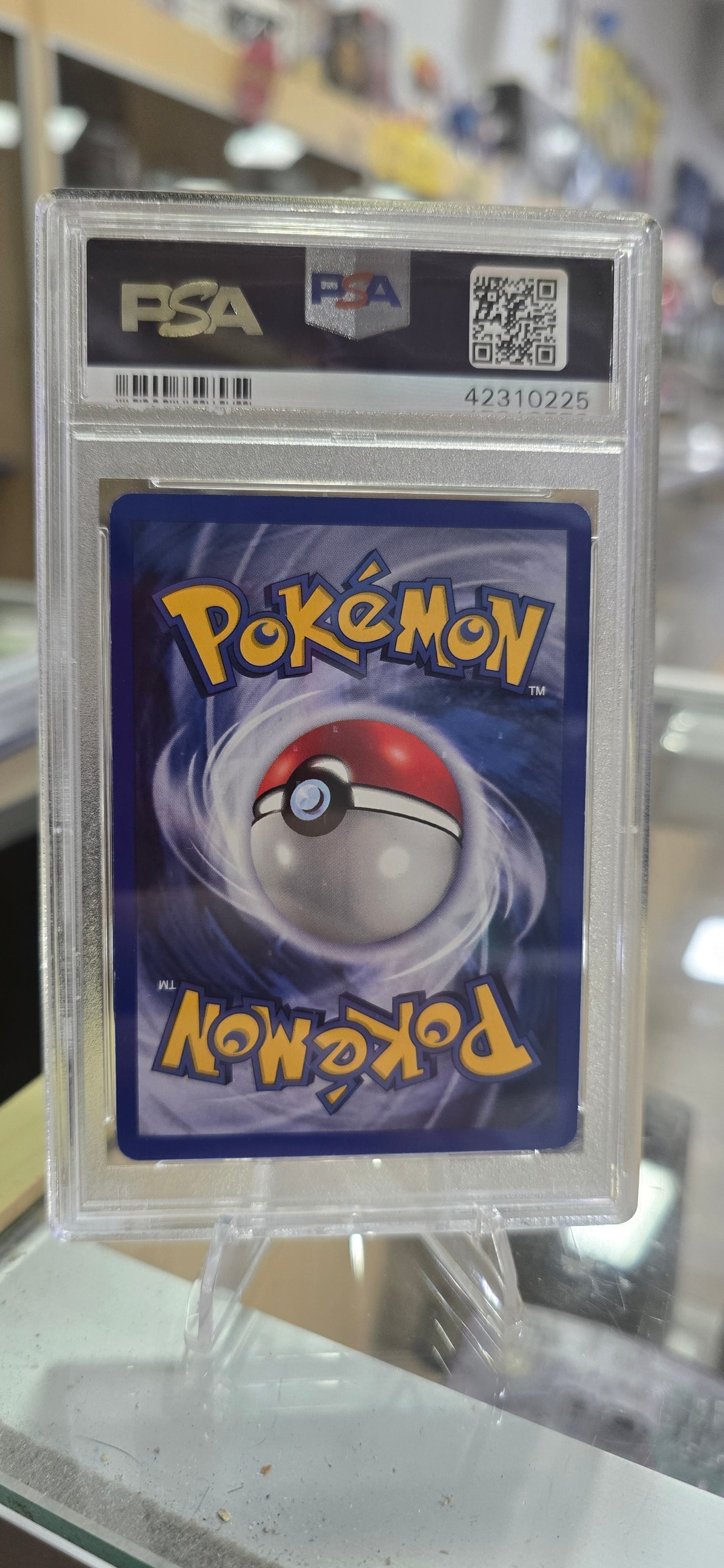 Mewtwo - Base Set (Shadowless) (BSS) PSA 7