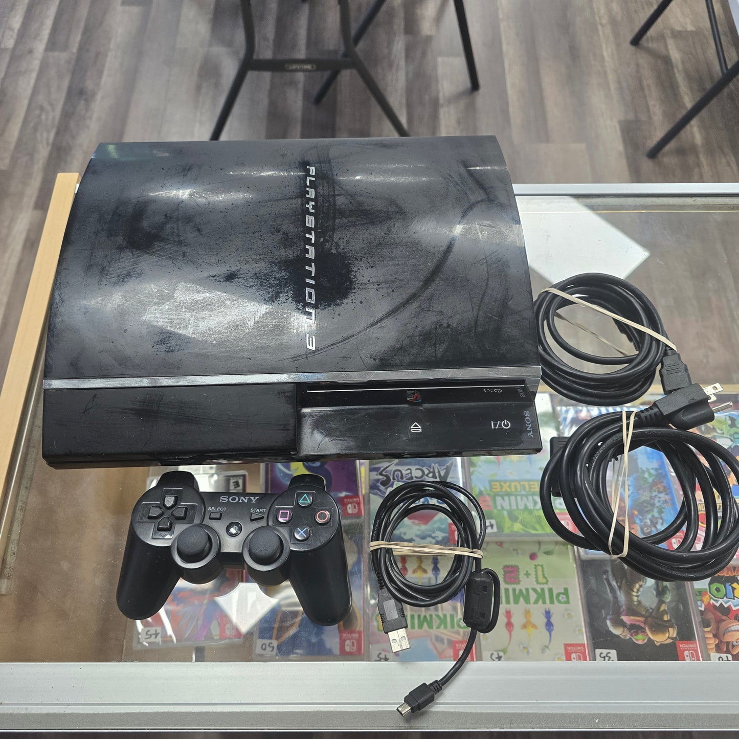 PlayStation 3 Backwards Compatible System With Wires and Controller