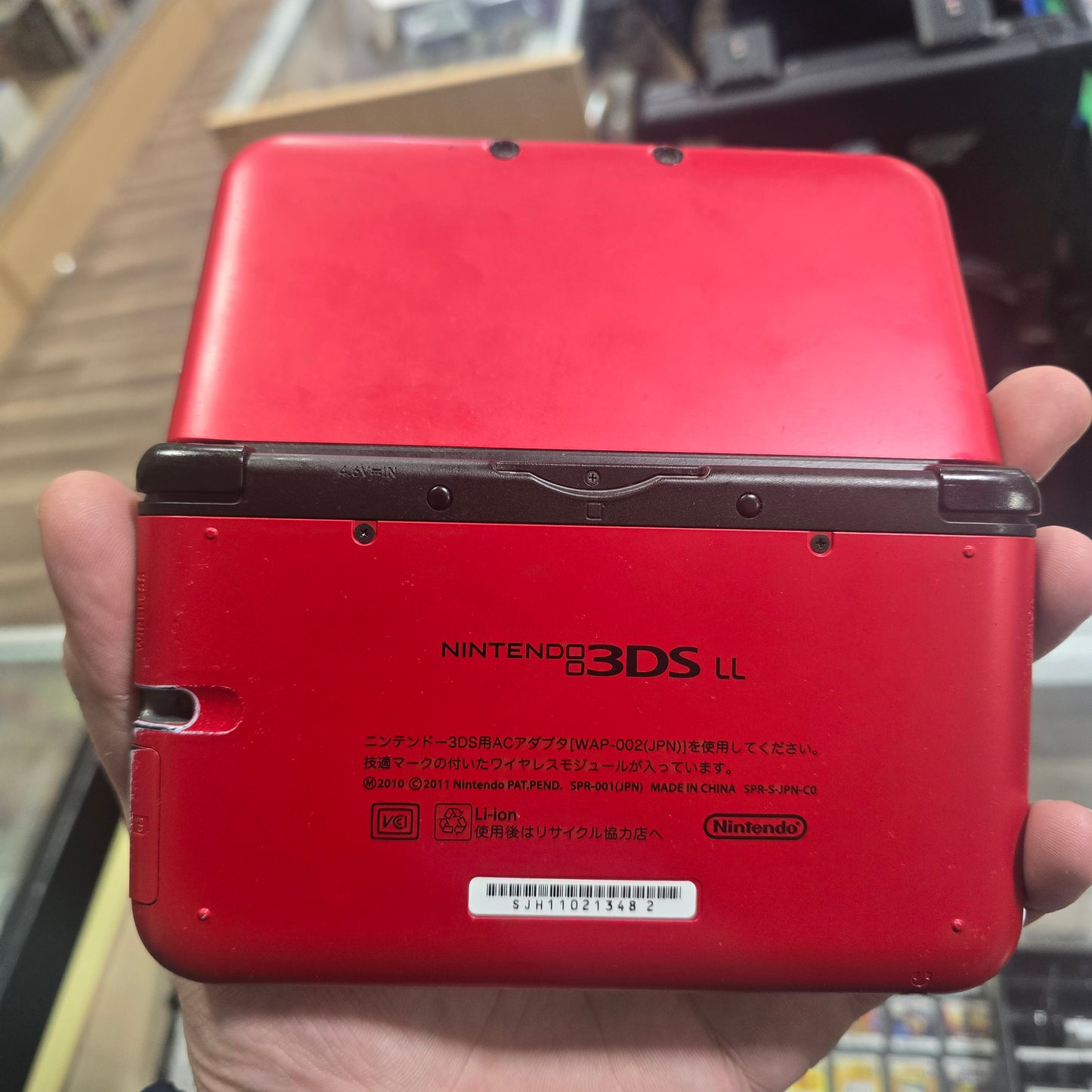 Nintendo 3DS LL Red JP Nintendo 3DS [Pre Installed Games] [Charger Included]