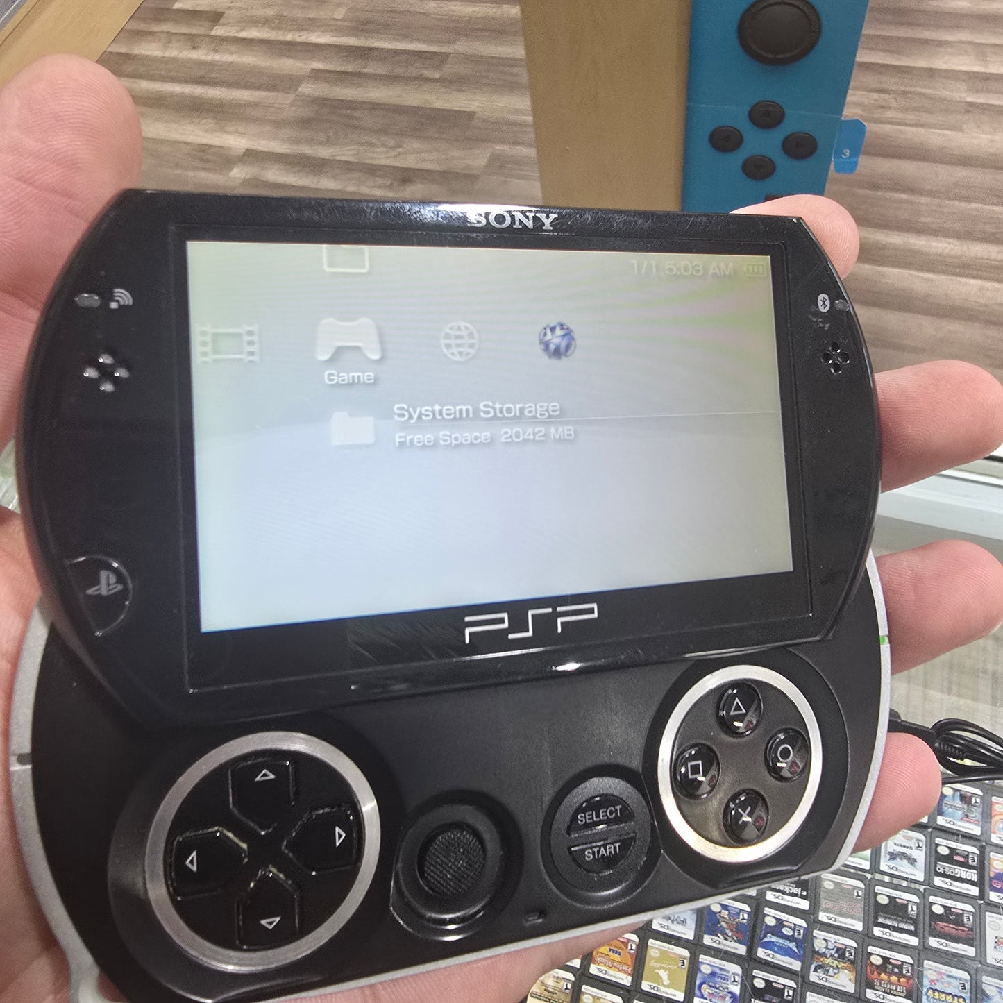 PSP GO Handheld System with Charger