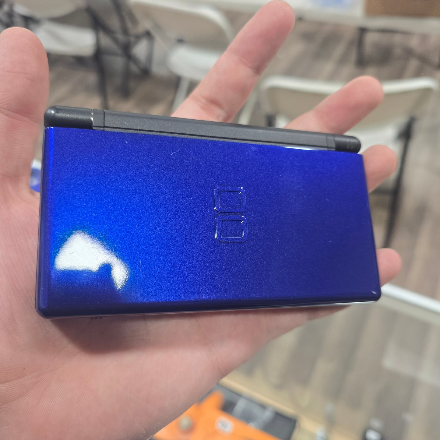 Blue Nintendo DS Lite Handheld System with Charger (Very Clean)